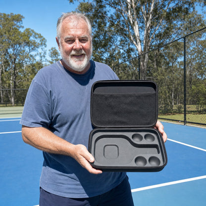 Dinkwell Hardshell Paddle Case - h02 holding